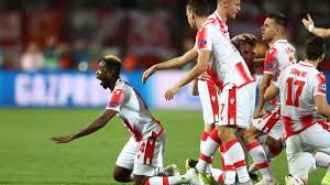 Olympiacos football club, also known simply as olympiacos, olympiacos piraeus or with its full name as olympiacos c.f.p. Red Star Fight Back To Beat 10 Man Olympiakos 3 1 Euronews