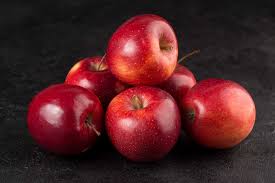 Apel merupakan salah satu jenis buah yang dihasilkan dari pohon buah apel. Manfaat Dan Zat Gizi Dalam Buah Apel Jovee Id