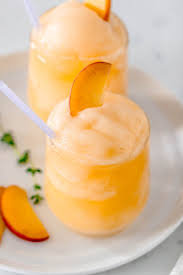 frozen peach bellini tail recipe