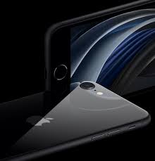 4,7 inç genişliğindeki retina ekranı, suya ve basınca karşı dirençli yapısı ile sağlam bir kullanım sağlıyor. Buy Iphone Se Apple