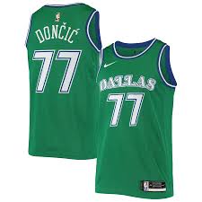 Get your dallas mavericks jerseys online at fanatics. Men S Dallas Mavericks Luka Doncic Nike Green Hardwood Classics 2020 21 Swingman Jersey Classic Edition