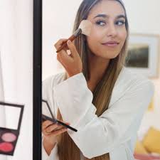 celeb muas agree these makeup mistakes