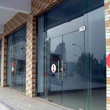 Plain Tempered Glass Office Entrance