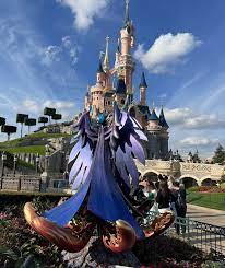 Disneyland Paris Vacation Packages gambar png