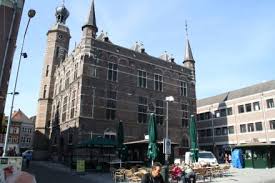 Find what you need at booking.com, the biggest travel site in the world. Bummel Durch Venlo Bild Rathaus Venlo In Venlo