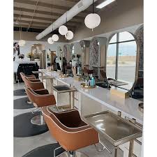 7 tips to upgrade your salon on a budget