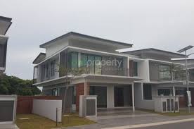 It has a coastal line facing the straits of malacca. Parkville Guarded And Gated Semi D House For Sale Or Rent In Melaka Dot Property
