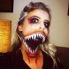 30 scary pictures of halloween makeup