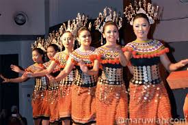 Adat perkahwinan kaum minoriti (iban, sikh, telugu). Adat Resam Masyarakat Iban Di Sarawak
