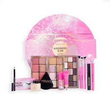 makeup revolution super model glow gift