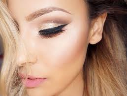 7 eye enhancing makeup tricks