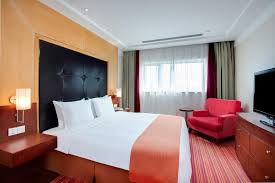 Save 10% on 2 consecutive nights, 15% on 3 consecutive nights, and 20% on 4+ consecutive nights at participating hotels. Holiday Inn Exp New Hongqiao China Qingpu Booking Com