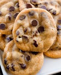 the best healthy chocolate chip cookies