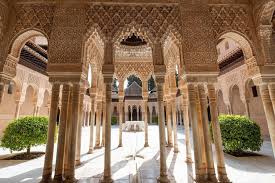2023 alhambra palace and albaicin tour