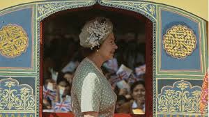 Queen Elizabeth II: How the monarch charmed millions of Indians - BBC News