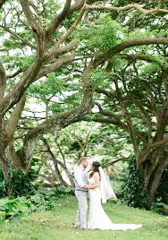 moli i gardens wedding by oahu film
