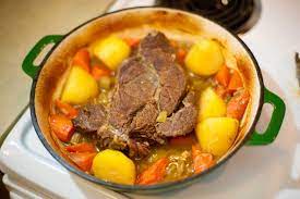 cook chuck roast on the stove recipes