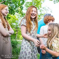 Through community theatre, sadie landed a broadway audition for annie (2012). The Glass Castle On Twitter Ella Aiko Anderson Sadie Sink Actresses