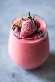 frozen strawberry greek yogurt smoothie