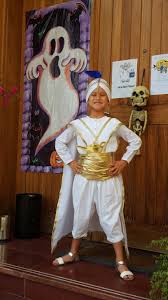 With step by step instructions and pictures so easy, even a muggle could understand them. Diy Aladdin Prince Ali Costume For My 5yo Daughter Aladdin Costume Kids Prince Ali Costume Aladdin Costume