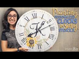 Painting Personalized Clocks Using