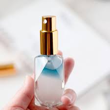 diy essential oil perfume spray