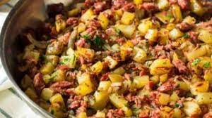 cook canned corned beef hash crispy