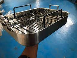 silver stainless steel roasting pan