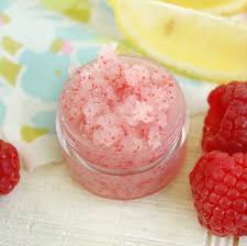 diy raspberry lemonade sugar lip scrub