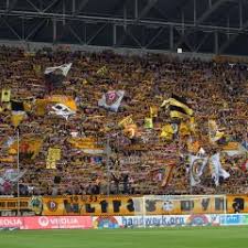 Nach drei knappen niederlagen gegen den 1. 12 13 32 Sg Dynamo Dresden Vs Sc Paderborn Ultras Dynamo