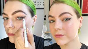 perfect cat eye makeup with eyeliner
