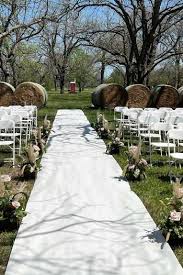 outdoor wedding aisle runners