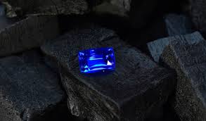 blue sapphire gemstone expensive blue