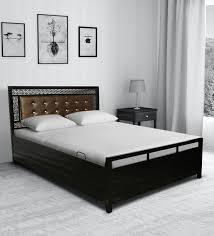 Paloma Queen Size Upholstered Bed