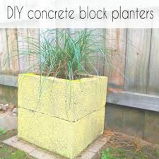 Diy Concrete Block Planter Crazy Diy Mom