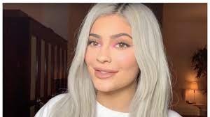 kylie jenner created a beauty tutorial