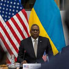 Lloyd Austin Says U.S. Will Support Ukraine 'Through All Seasons' - The New  York Times