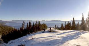 For each ski resort you will find the essential information from its snow report: South Lake Tahoe Breaks Temp Records Rain Wind On Way Tahoedailytribune Com