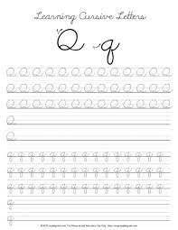 cursive writing letter q