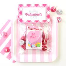 Consider including a pencil, shaped. Diy Valentine S Treat Bags Pizzazzerie