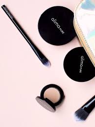 10 best clean makeup brands with