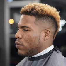 This styling brings a tidy, fresh and retro look. 70 Exclusive Short Haircuts For Black Men 2020 Versions