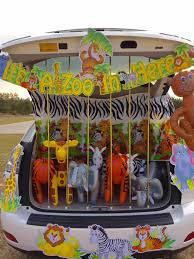 easy trunk or treat ideas including