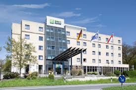 In 2001 it was renovated in 16 months into a real piece of jewellery.the combination of the countrylike exterieur and the pleasing modern interieur invites our. Holiday Inn Express Frankfurt Airport 61 8 8 Prices Hotel Reviews Germany Morfelden Walldorf Tripadvisor