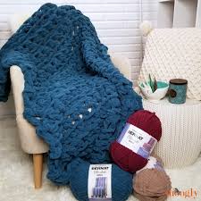 Here you will find free crochet patterns for afghans, lapghans and more. Three Hour Throw Free Crochet Pattern On Moogly