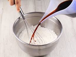 Tepung terigu berprotein sedang ini cocok untuk pembuatan kue kering dan masih dapat digunakan untuk membuat. Resep Kue Cucur Gula Merah Ini Dijamin Enak Dan Cantik Berserat Bukareview