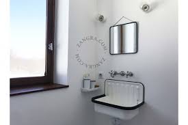 Wall Mounted White Porcelain Soap