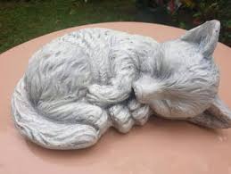 Cute Garden Statue Sleeping Cat Pots