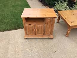 Shop wayfair for the best broyhill fontana furniture. Broyhill Fontana Coffee Table End Table And Entertainment Center Quality Furniture For Sale In Dacula Ga Offerup