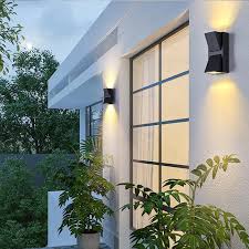 Minimalist Design Outdoor Wall Lamp
